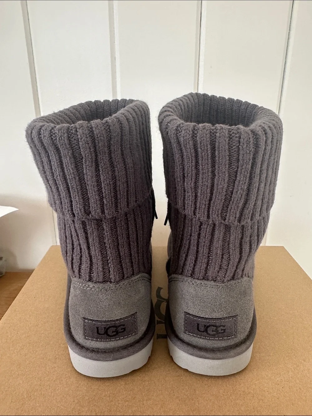 UGG Kids Charcoal Knit Cuff Booties - Charcoal